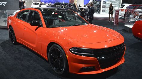 Dodge Charger Go Mango