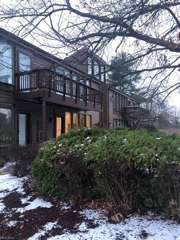 975 Canyon View Rd Unit 101A Sagamore Hills OH 44067 Realtor