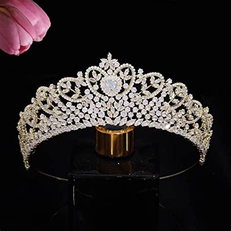 The Best Gold Crowns for a Quinceanera – Shop the Top Styles Now!