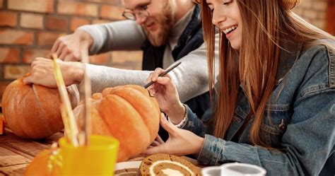 How To Host The Ultimate Pumpkin Carving Party Dutch Apron® Bakery