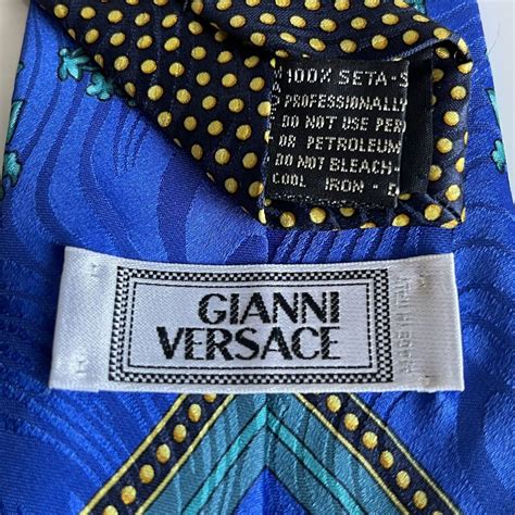 Yahooオークション Versace （ヴェルサーチェ）ヴェルサーチ 青花柄