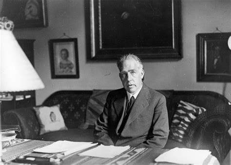 Niels Bohr, life behind the physics and war and peace | Faculty of Mathematics and Natural ...