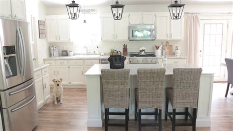 Kitchen Updates - White Farmhouse Kitchen - Leave a little sparkle wherever you go!