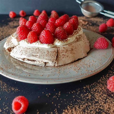 Raspberry Pavlova Recipe Helena Recipes