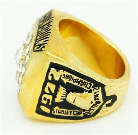 Bobby Orr Boston Bruins 1972 Stanley Cup Champs Replica Ring Size 11