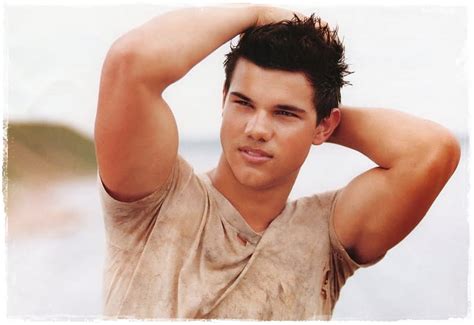 Taylor Lautner Man Sexy Actor Sweet Hd Wallpaper Peakpx