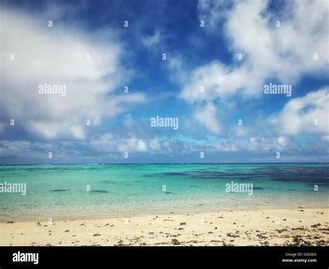 Aitutaki lagoon, Cook Islands Stock Photo - Alamy