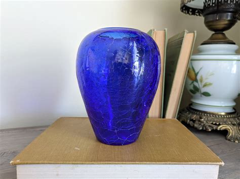 Vintage Pilgrim Glass Cobalt Blue Crackle Glass Urn Vase 1950 S Etsy