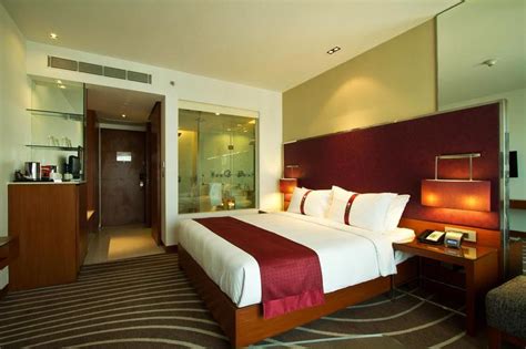 Holiday Inn Mumbai International Airport, Mumbai - Book by Hour & Save ...