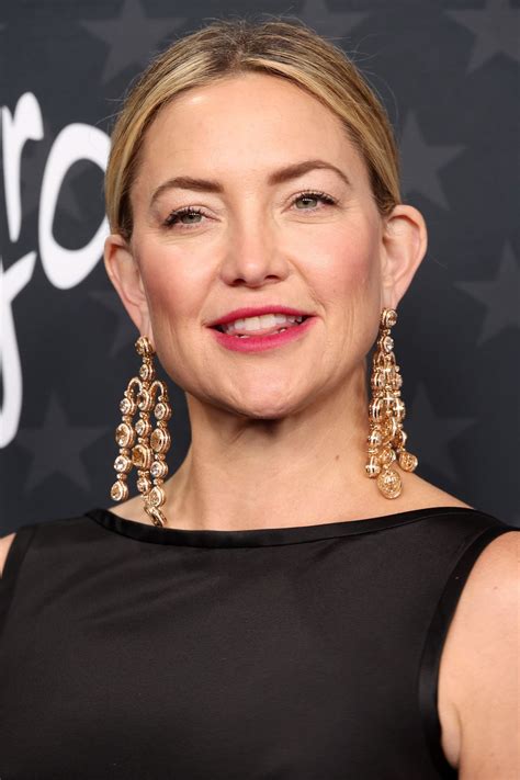 Kate Hudson at 30th Annual Critics Choice Awards • CelebMafia