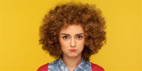 How To Make Curls Less Frizzy 5 Tips By Experts Controlled Chaos