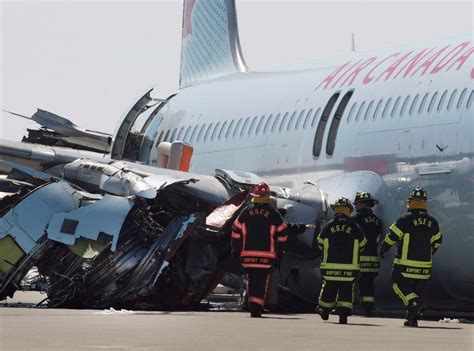 Air Canada Emergency Landing