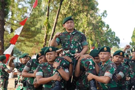 Pangkostrad Lakukan Kunker Ke Resimen Armed Dan Yonarmed Kostrad