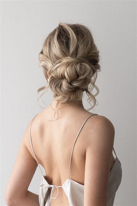 Messy Homecoming Updo Hairstyles