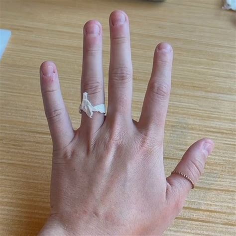 After Three Years Of Paper Engagement Rings Girlfriend Gets The Real