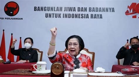 Megawati Kritik Ibu Ibu Yang Rebutan Antre Minyak Goreng Warganet Bu