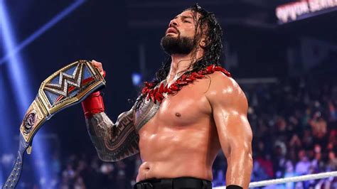 Roman Reigns Cumple 800 Días Como Campeón Universal