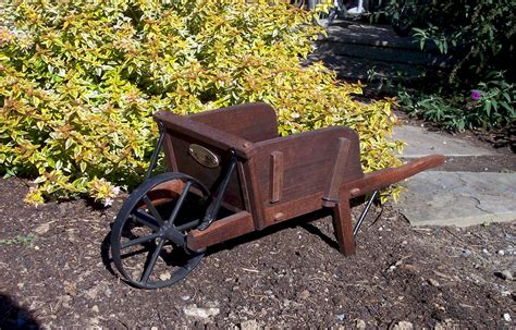 Amish Wooden Wheelbarrows