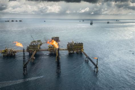 Nace Un Nuevo Gigante Bhp Y Woodside Fusionan Negocios De Oil And Gas