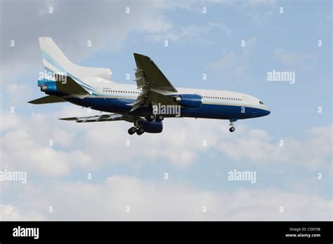 Cockpit Lockheed L1011 Tristar High Resolution Stock Photography and ...