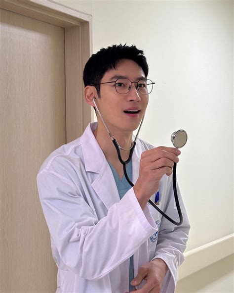 K Drama Menfess On Twitter Kdm Let Me Introduce My Doctor Is Kim