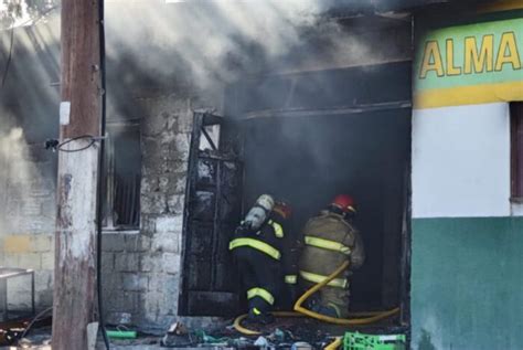 Dos Viviendas Y Un Comercio Sufrieron P Rdidas Totales Por Un Incendio