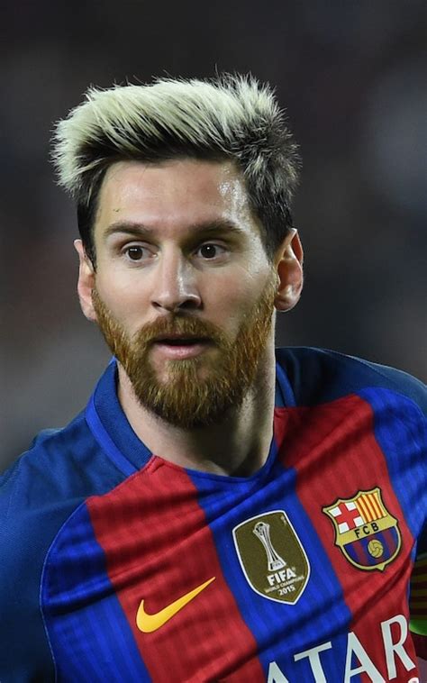 Lionel messi blonde hair | Lionel Messi's strange style evolution: from ...