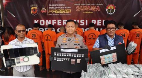 Polisi Tangkap 12 Pengedar Narkoba Sistem Tempel Di Cirebon 2 Perempuan