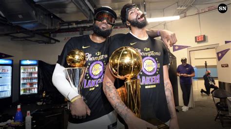 Cu Ntos T Tulos Tienen Los Angeles Lakers Todos Sus Anillos De