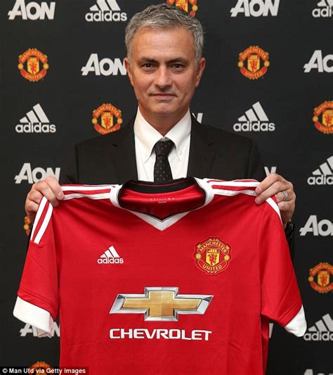 Jose Mourinho Confirmed As Manchester United Manager On A Four Year