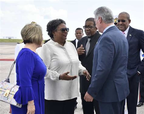 D Az Canel Llega A Barbados Para Iniciar Visita Oficial Y Asistir A La