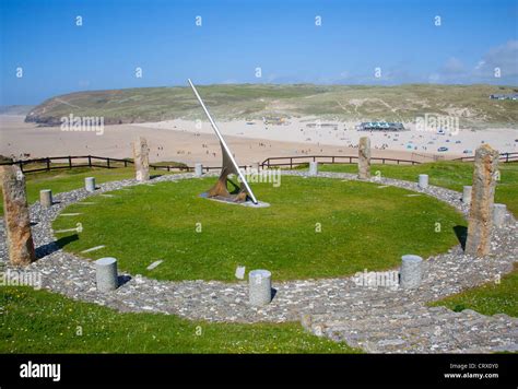 Millennium Sonnenuhr Fotos Und Bildmaterial In Hoher Aufl Sung Alamy