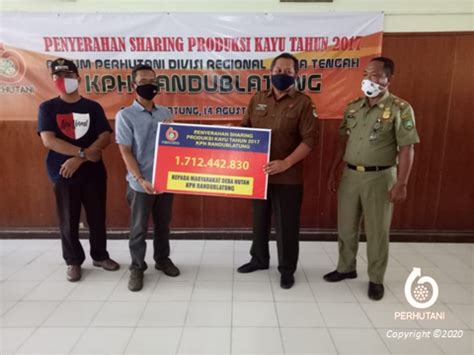 Perhutani Perhutani Serahkan Sharing Produksi Milyar Lebih Kepada