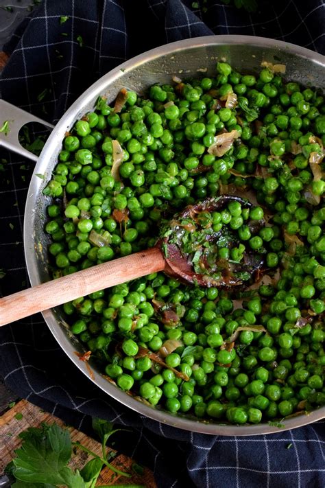 Sauteed Green Peas - Lord Byron's Kitchen