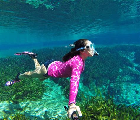 Pin On Snorkelling Swimsuits Snorkeling Hot Beauty