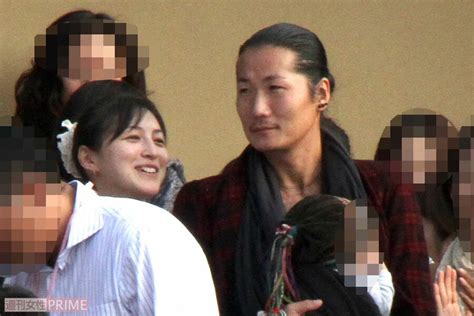 広末涼子、人気シェフ鳥羽周作氏との “赤裸々ラブレター”が公表されて「夫も事務所も失う」可能性、「お手本にすべき」“w不倫から復活”した先輩