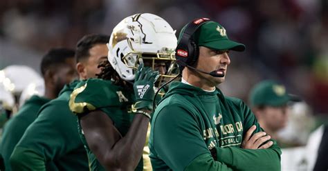 Florida Vs Usf The Daily Stampede Sizes Up The Bulls Jeff Scotts