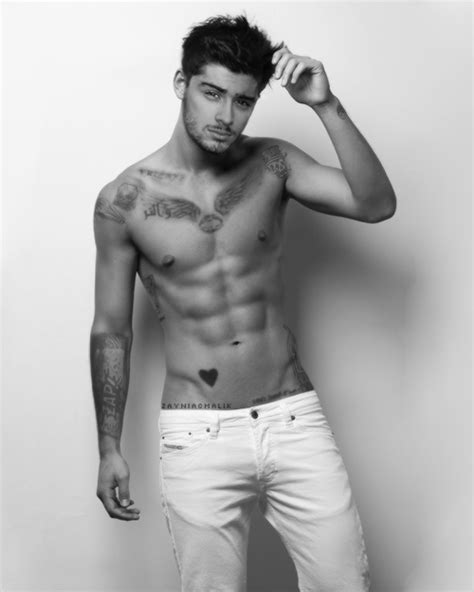 NosGustas Zayn Malik De One Direction Sin Camiseta