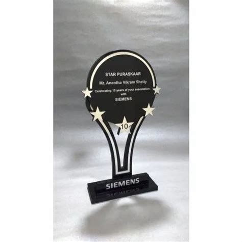 Rectangular Momentos Acrylic Trophy For Award At In Raigad