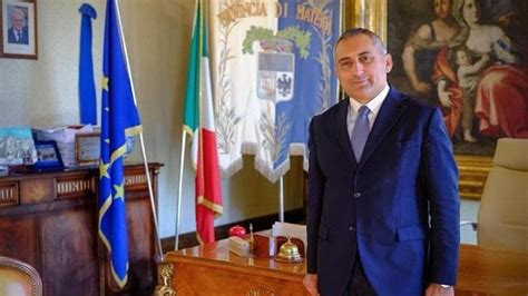 Elezioni In Basilicata Intesa Centrosinistra Il Candidato Piero