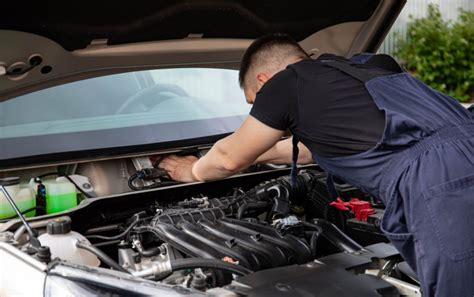 Los 4 Pasos Para Comprobar El Nivel De Aceite Del Motor