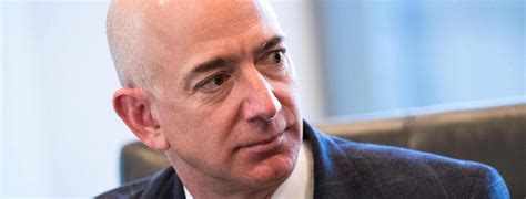 How Amazon's CEO Became One of The World's Richest People - Business ...