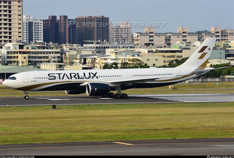 B Starlux Airlines Airbus A Photo By Hung Chia Chen Id