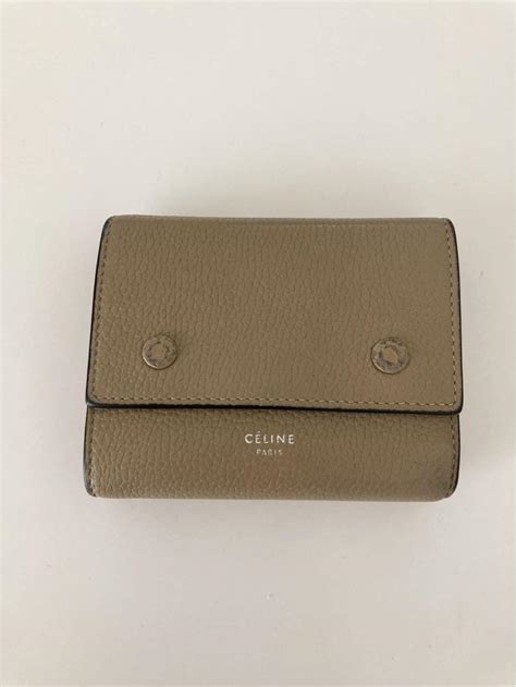 セリーヌcÉline 3つ折財布 ベージュ バイカラー By メルカリ