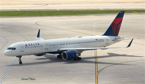 Delta N550NW B757 251 Charlie Carroll Flickr