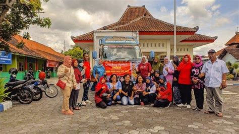 Ribuan Kemasan Cemilan Khas Prambanan Klaten Mejeng Di Pusat Oleh Oleh