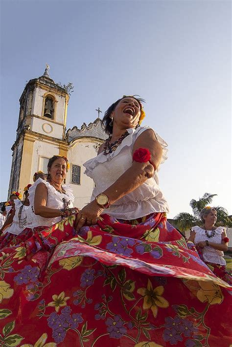 Pin de Grazi sem Cauã em Culture and Religiosity in Sergipe Brazil