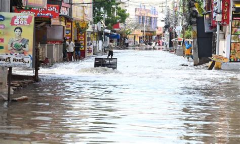 Photos Heavy Rains Lash Hyderabad Leave Many Areas Inundated