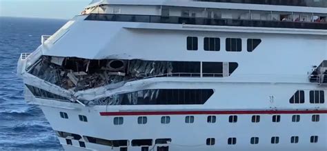 Carnival Cruise Crash In Mexico Carnival Glory Hits Carnival Legend