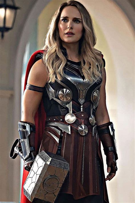 Pin By Jaclyn Wagner On Cosplay Marvel Women Female Thor Cosplay Woman